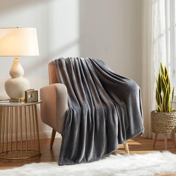 Fleece Blanket Twin Size Dark Grey Lightweight Throw Blanket Super Soft Cozy Mic - Picture 4 of 7